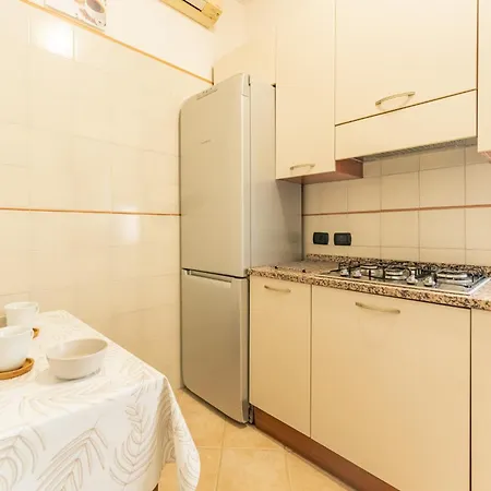 Ap1 Accogliente In Centro Apartamento Milão
